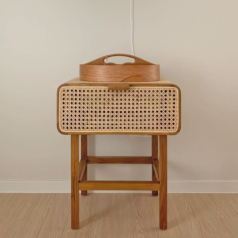 Retro Solid Table